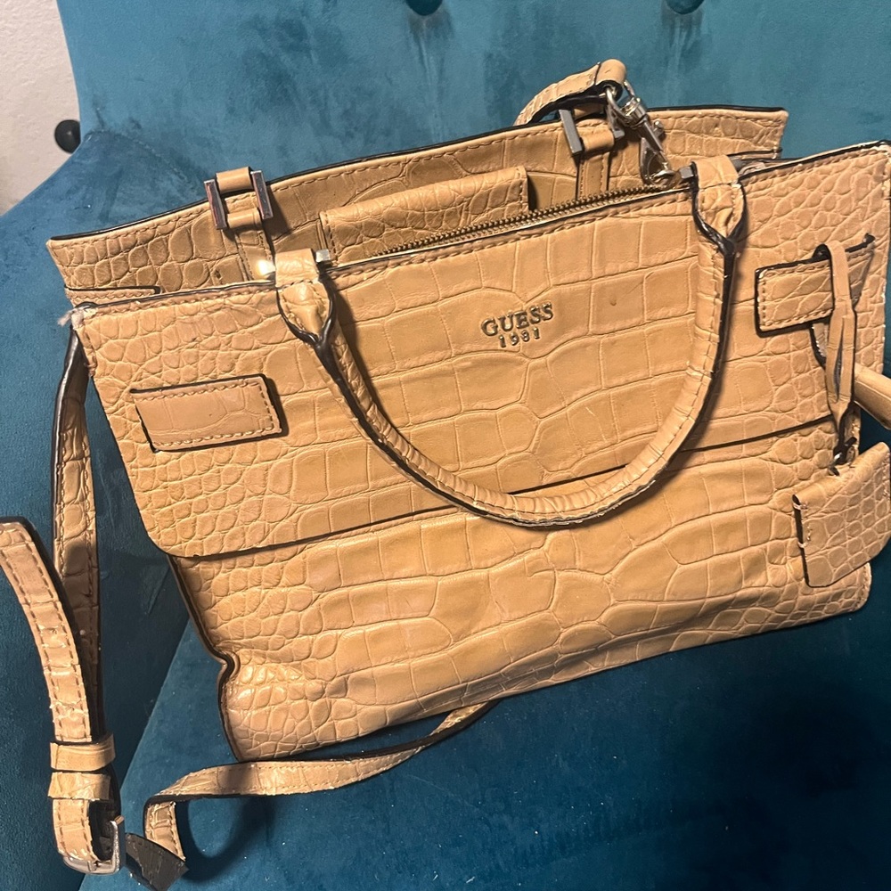 Guess croc design handbag with shoulder strap and 3 sections